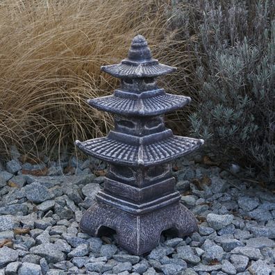 Massive japanische Steinlaterne Pagode Farbe antik Oki Gata Steinguss frostfest