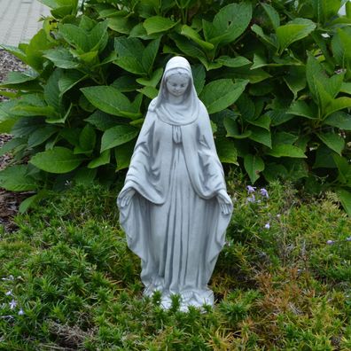 Massive Steinfigur kleine Statue heilige Madonna Maria Mutter Gottes Steinguss