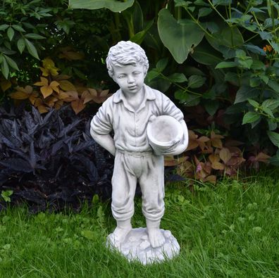 Massive Steinfigur Statue Junge Kind mit Pflanzgefäß aus Steinguss frostfest