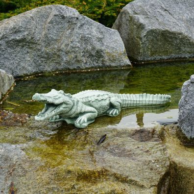 Große massive Steinfigur Krokodil Gartendeko Raumdeko aus Steinguss frostfest