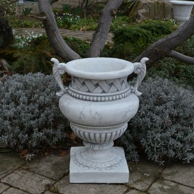 Massives Pflanzgefäß groß mit Ornamente Blumentopf Pokal aus Steinguss frostfest