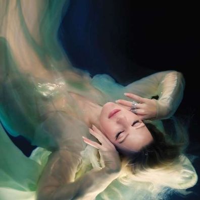 Ellie Goulding: Higher Than Heaven (Ltd. Deluxe Edt.) - - (CD / Titel: A-G)