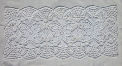 Häkeldecke 60x28cm weiß gehäkelt Baumwolle crochet cotton