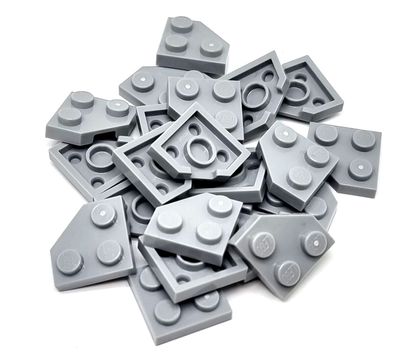 LEGO Nr-6186657 Eckplatte 2x2 Stein 45 Crad hellgrau / 20 Stück