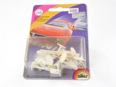Siku 1050 Ausschmückung Straßenschilder Vekehrsschilder 1:55 * NEU* E590