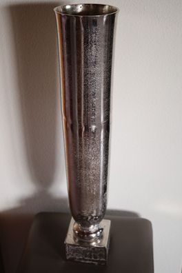 Vase GRACE aus Aluguß, 58 cm hoch