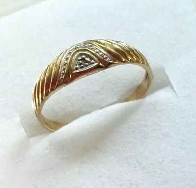 Goldring Gelbgold Ring 333 mit Diamant 0.005ct, Gr. 53