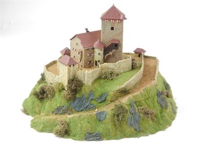 Kibri N 37304 Gebäude Burg Burganlage Branzoll mit Bergsockel E595