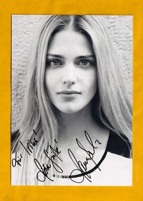 Laura Berlin ( deutsche Schauspielerin ) - persönlich signiert (1)