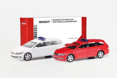 Herpa 013772-002 | MiniKit | 2 x VW Passat Variant mit Warnbalken | 1:87