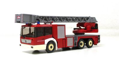 Automodell H0 Wiking (1) MB Econic Leiterwagen Werk-Feuerwehr