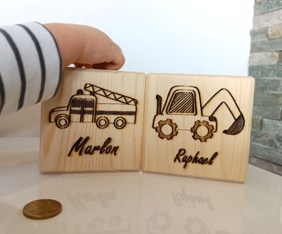 Personalisierte Spardose aus Holz mit Wunschmotiv Wunschtext Fahrzeugmotiv