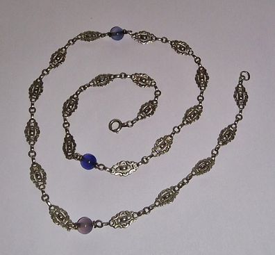 Filigran Silberkette texturiert Amethyst Perlen Schiffchen ziseliert Länge 45 cm