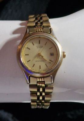 Citizen Watch Co Quarz Damenuhr Armband Edelstahl vergoldet Vintage läuft