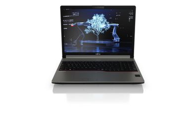 Celsius H7613 I7-13850HX 2K