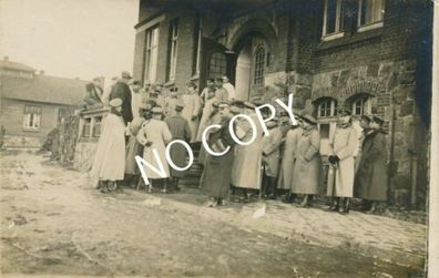 Foto PK WK I Soldaten vor öffentlichem Gebäude Feldpost 1917 H1.17