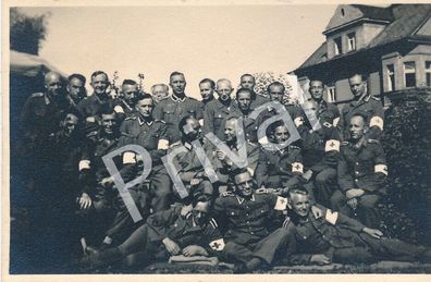 Foto WKII II. Zug Stabskompanie Truppenentgiftung Rotes Kreuz ?????? 1942 F1.9