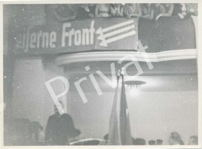 Foto 30-er Jahre Deutschland Parteiversammlung Eiserne Front Ansprache A1.68