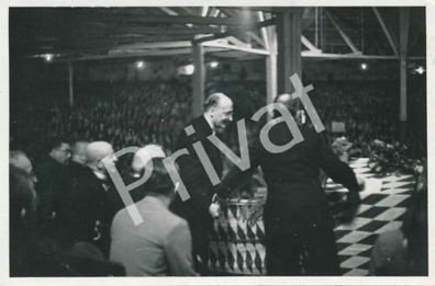 Foto 30-er Jahre Deutschland Parteiversammlung Kanzler Brüning Ansprache A1.68