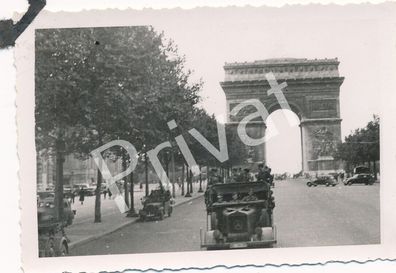 Foto WKII Kampfgeschwader Greif 55 Paris Arc de Triomphe France F1.18