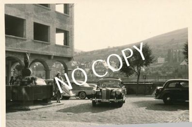 Foto s/ w 50er-Jahre Oldtimer, Fahrerin Zel-C35, Zell Mosel Deutschland C 1.36