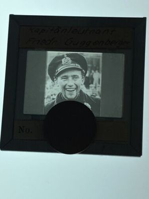 Foto Dia Negativ WK2 - Porträt Käpitänleutnant Friedrich Guggenberger X22
