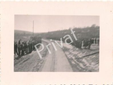Foto WKII Wehrmacht Zivilisten empfangen Soldaten Bulgarien Bjala ???? L1.63