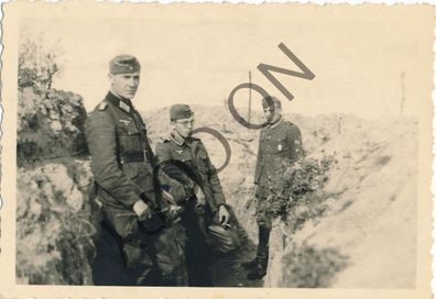 Foto 112 Inf. Division - Russland Hauptkampflinie Graben - beschriftet X44