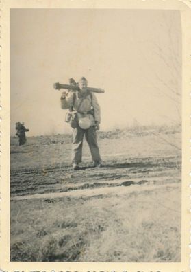 Foto WK II Wehrmacht Soldat X 57