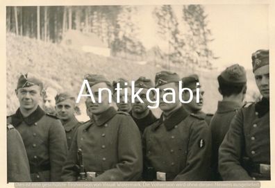 Foto WK2 Soldaten Gespräch Infanterie Nachrichten Komp.231 Coburg 1940/41 B1.20