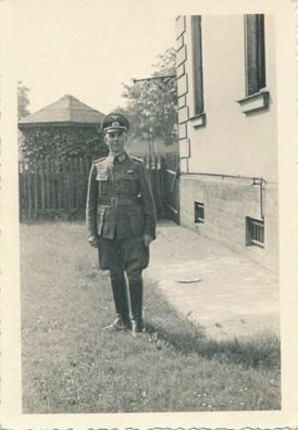 Foto WK2 Portrait Soldat Uniform Wehrmacht B 1.11