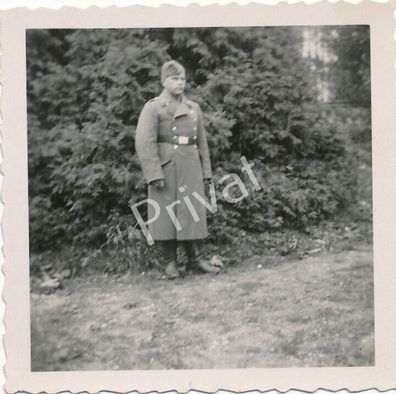 Foto WK II Wehrmacht Soldat Portrait MantelL1.22