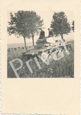 Foto WK II Wehrmacht Soldaten deutscher Panzer tank char Frankreich F1.44