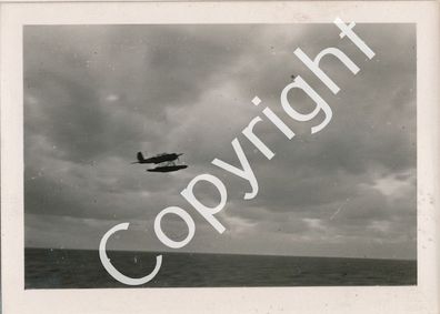 Foto WK2 - Arado AR 196 Wasserflugzeug U Boot Jäger X62