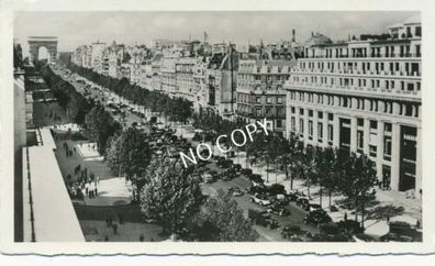 Foto WK2 Blick auf die Avenue des Champs Elysee Paris Frankreich D1.3