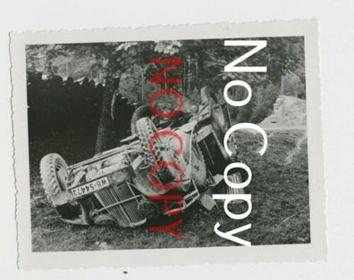 Foto WK II Militärfahrzeug KFZ Kübelwagen Wanderer crash Unfall 1937 #60