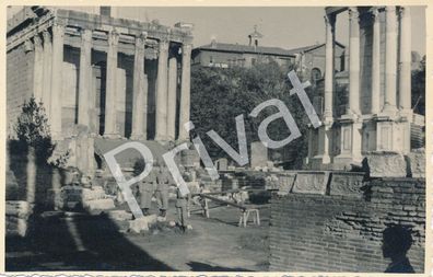 Foto PK WK II Ansichtskarte antikes Rom Soldaten Forum Romanum F1.33