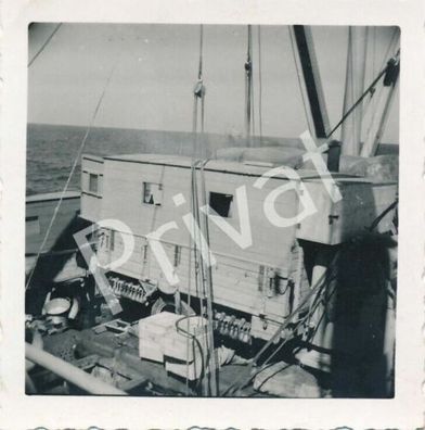 Foto WK II Wehrmacht an Bord Verladung Hänger an Deck Quartier F1.38