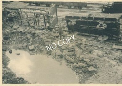 Foto WK II Bahnhof Gleise Zerstörung Gebirgs-Pionier-Bataillon 82 F1.85
