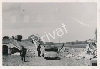 Foto WKII Wehrmacht Fahrzeuge Fernsprecher F 268 St. Clement Fluss Übergang L1.81