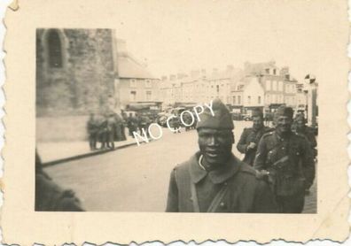 Foto WK II France POW schwarz Afrikaner prisoners black soldiers E1.66