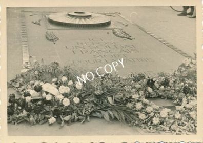 Foto WK II Paris Grab des unbekannten Soldaten E1.71
