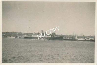 Foto WK II Hafen Schiffe U boot E1.46