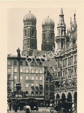 Foto Postkarte München Marienplatz Frauenkirche Zentrum um 1928 Bayern H1.72
