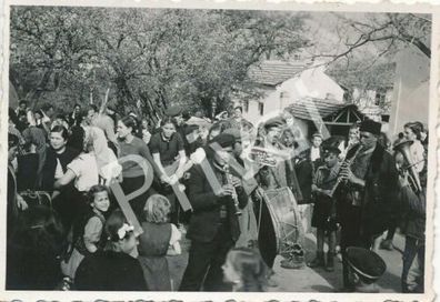 Foto WK II Dorf Ostern Fest Musik Tanz Bulgarien 1941 ???????? H1.43