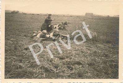 Foto WK II 10. Kompanie Infanterie Regiment 14 Soldaten Schießübung H1.06