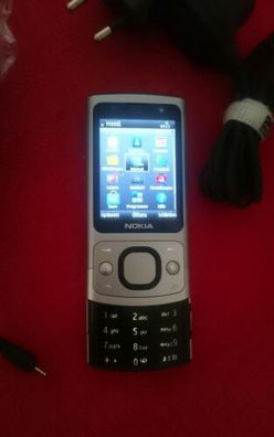 Nokia 6700 slide - Silber (ohne Simlock) gut erhalten!!!100% Original !!