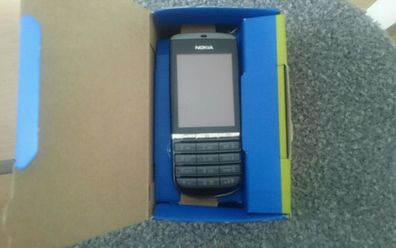 Nokia Asha 300 - (Ohne Simlock)