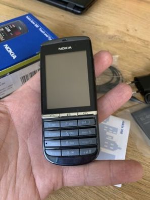 Nokia Asha 300 - Graphite (Ohne Simlock) 100% Original!!!! Top Zustand !!