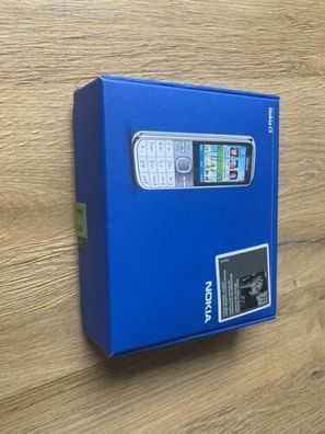 Nokia C5 - Weiss (Ohne Simlock) 100% Original!! Neu!!